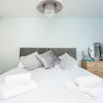 Tatil Evi 14 Acomb Wood Drive Peaceful 2-bed In With Free Parking - Pass The Keys York