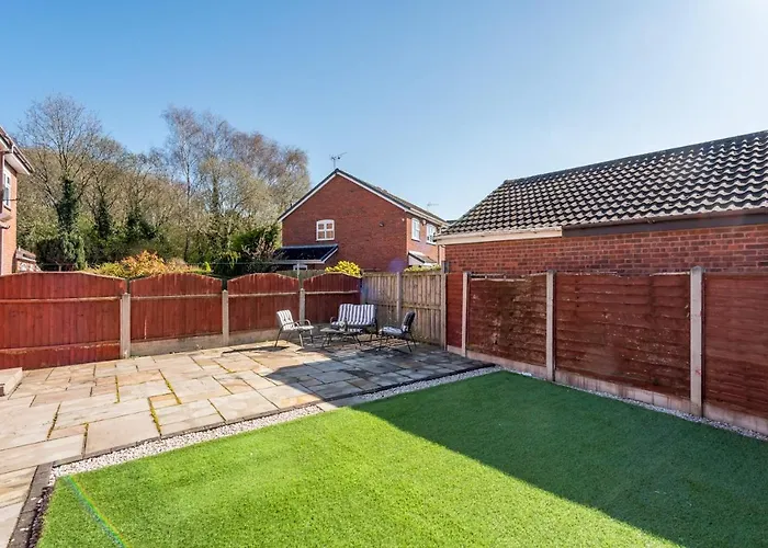 14 Acomb Wood Drive Peaceful 2-bed In With Free Parking - Pass The Keys York