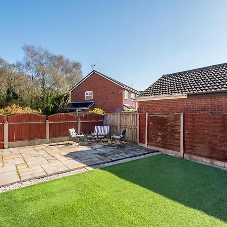 14 Acomb Wood Drive Peaceful 2-bed In With Free Parking - Pass The Keys 요크